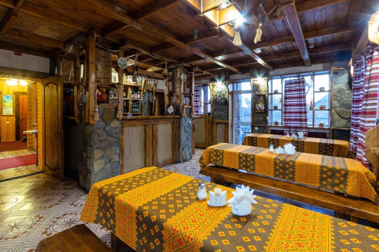 У Мар'Яни І Назара Yaremche Exterior foto